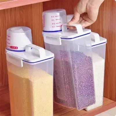 boite rangement alimentaire hermetique verseur poignee pratique