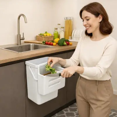 poubelle sous evier blanche suspendue cuisine pratique gain de place