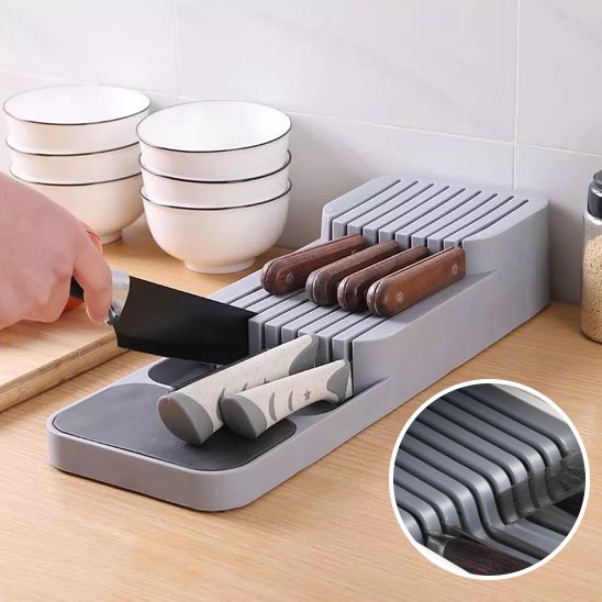 rangecouteauxtiroirplastiquegrisdesignantiderapantorganisationcuisine