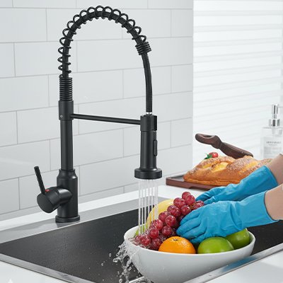 robinetcuisinenoirmatdouchetteflexibleevierdesignmoderne